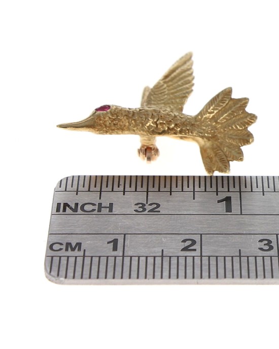 Hummingbird Pin in Textured Gold